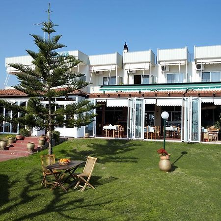 Evoikos Beach & Resort Livanátai Exteriör bild