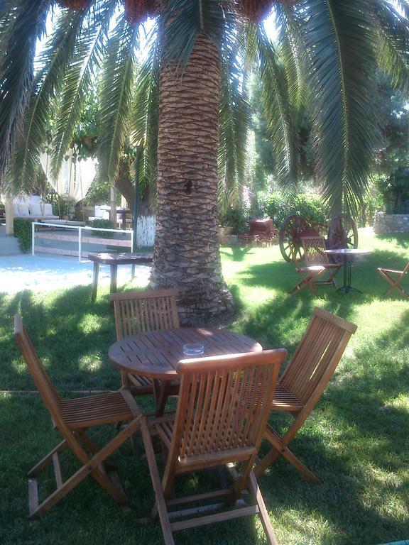 Evoikos Beach & Resort Livanátai Exteriör bild